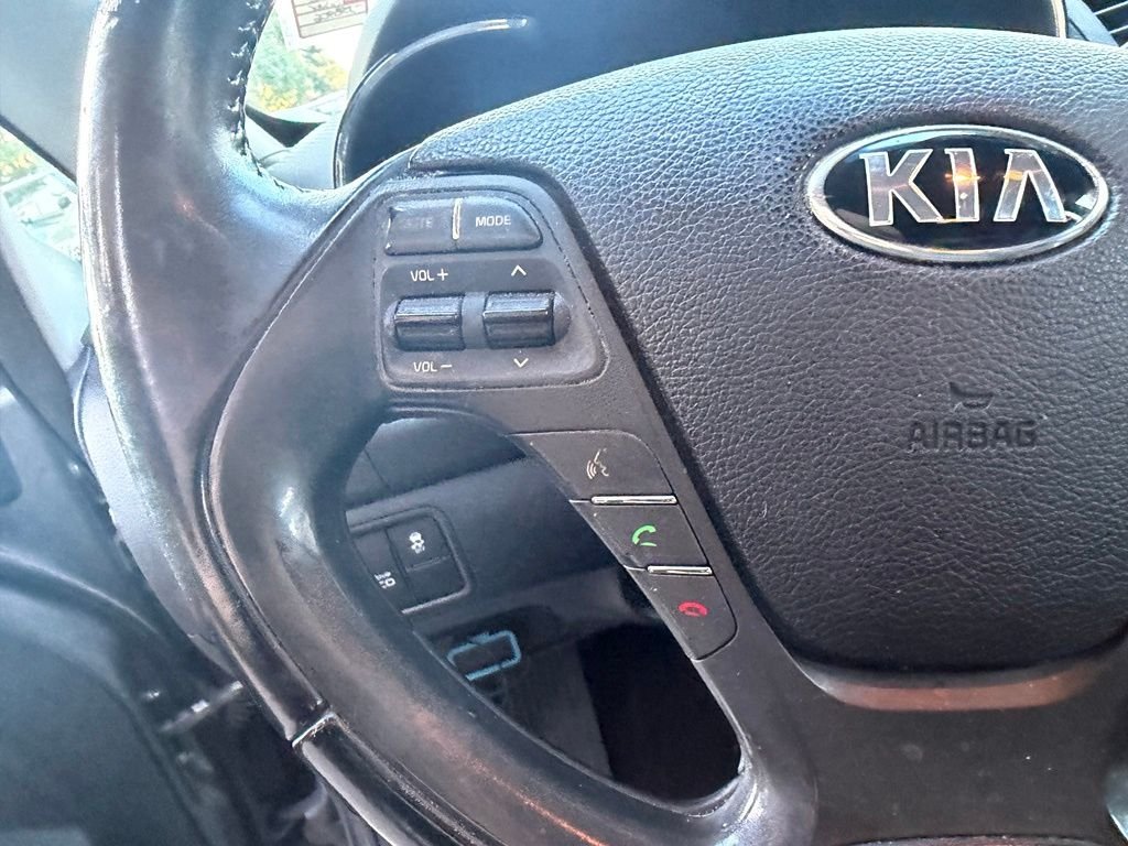 Used 2015 Graphite Steel Kia EX image 12