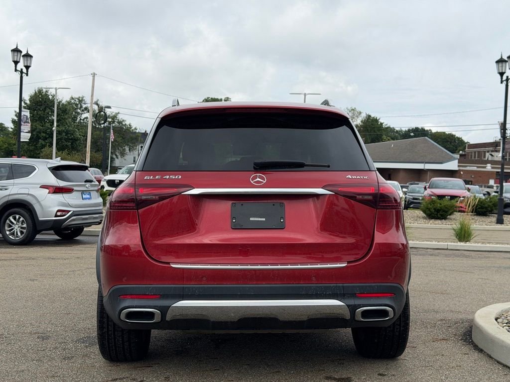 Used 2024 Red Mercedes-Benz GLE 450 image 4