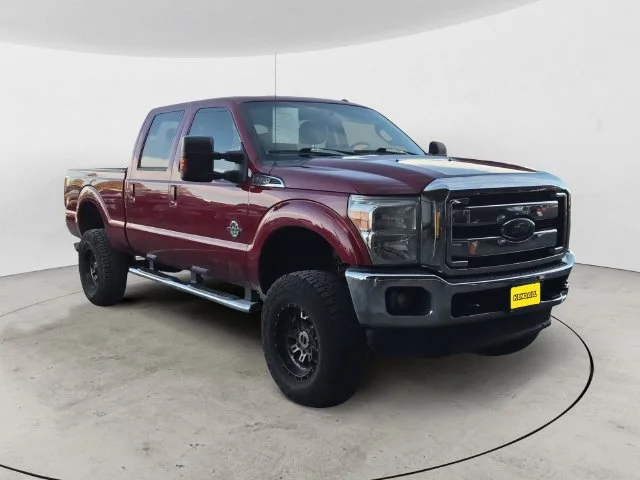 Used 2014 Red Ford Lariat image 3