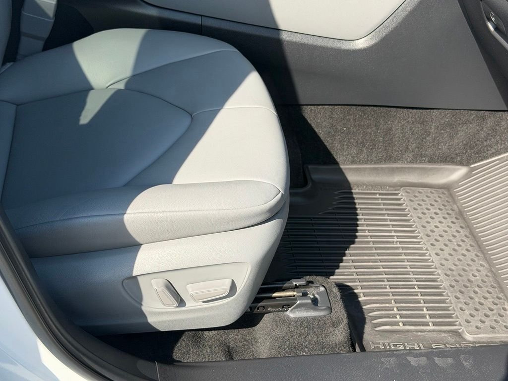 Used 2024 Beige Toyota XLE image 46