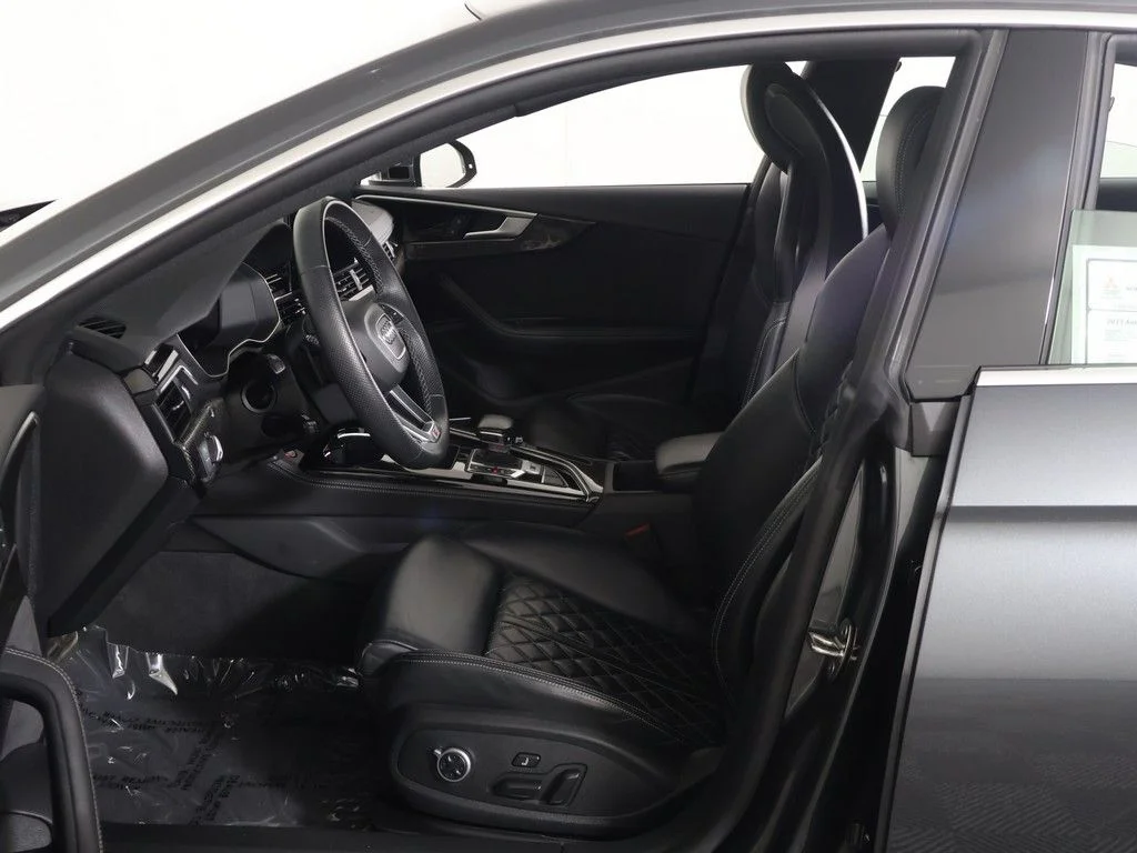 Used 2023 Gray Audi Premium Plus image 29