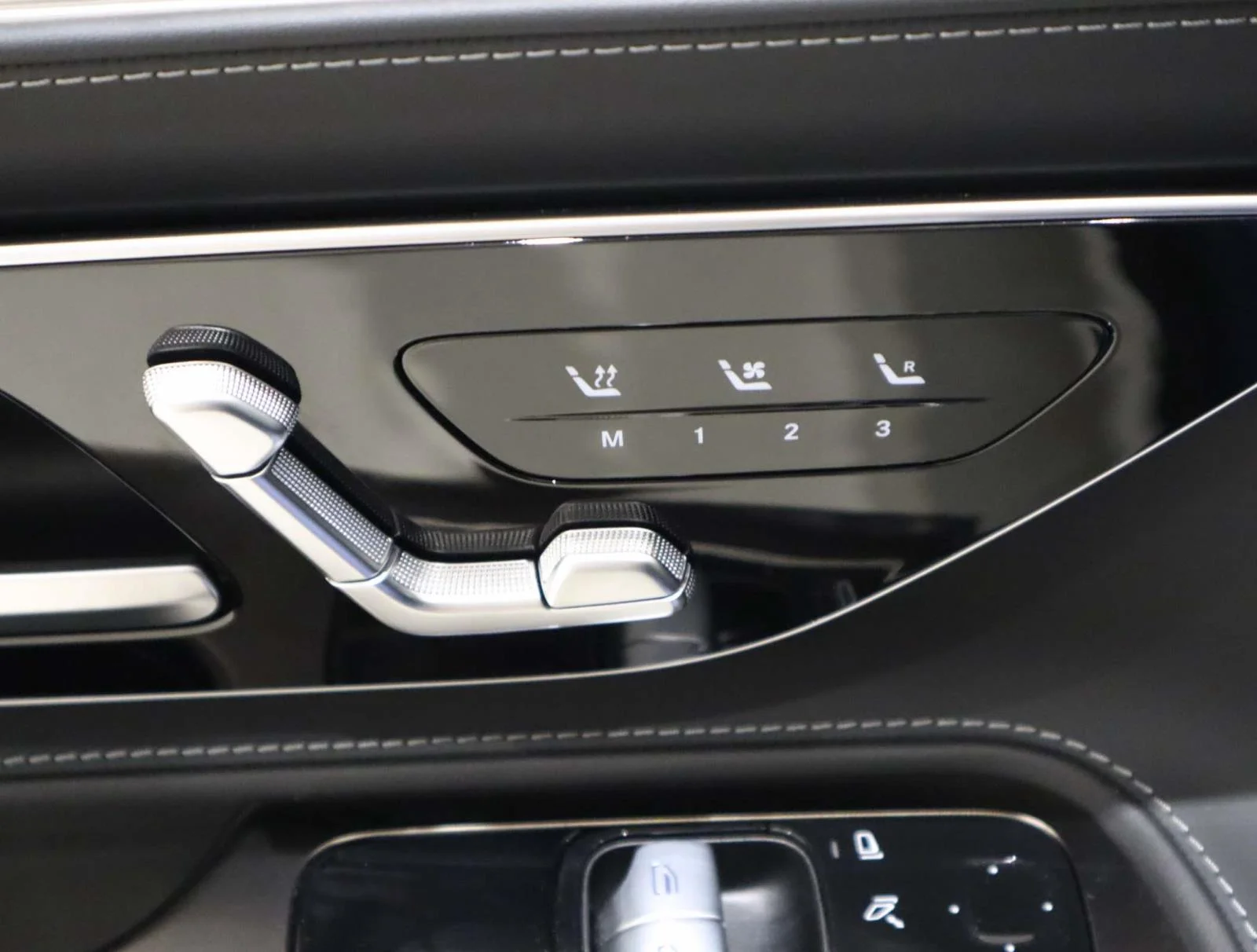 Used 2024 Starling Blue Metallic Mercedes-Benz AMG® GT 55 Coupe image 23
