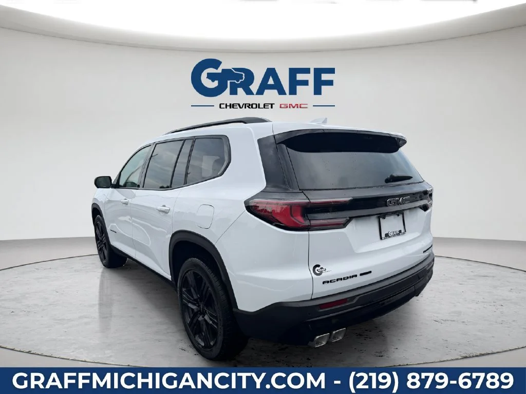 2026 GMC Acadia Elevation - Photo 3