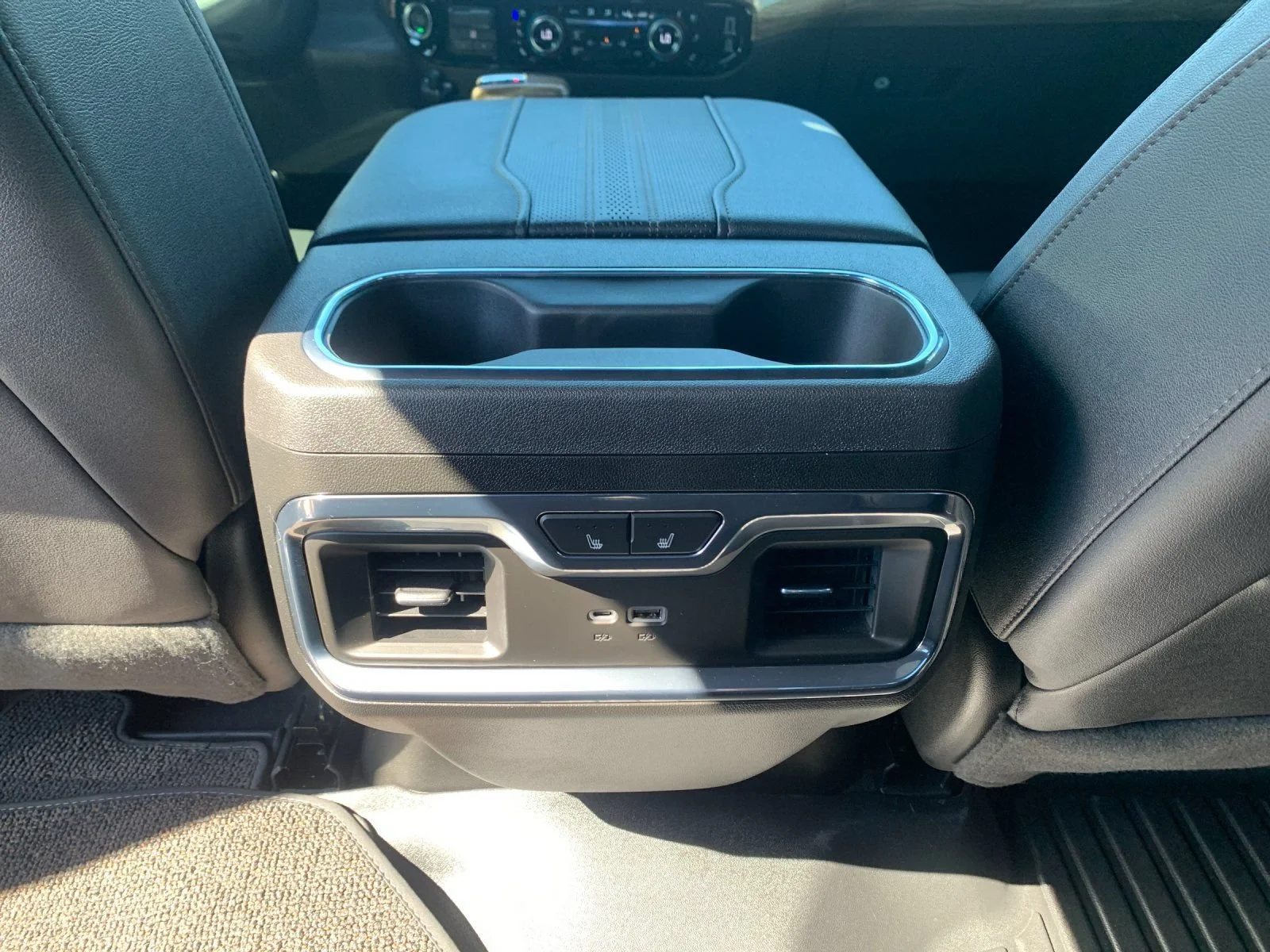 Used 2024 Radiant Red Tintcoat Chevrolet High Country image 14
