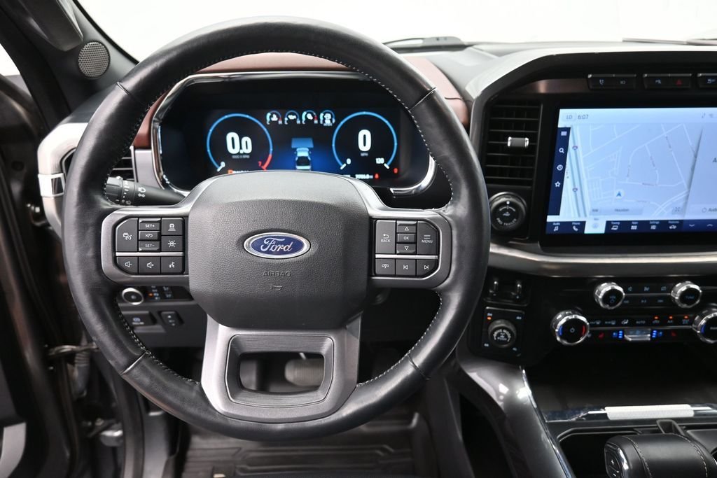 Used 2023 Gray Ford Lariat image 7