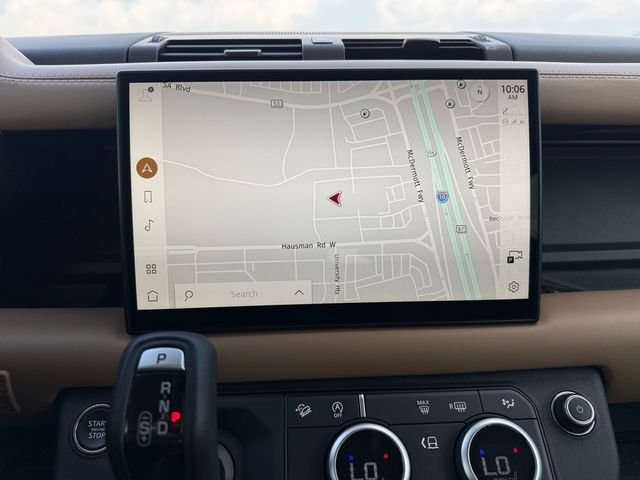 Certified Used 2025 Fuji White Land Rover S image 20