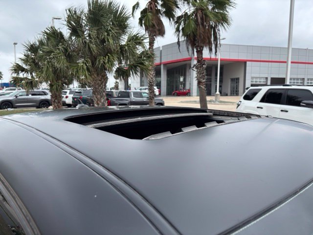 Used 2018 Black Dodge R/T image 6