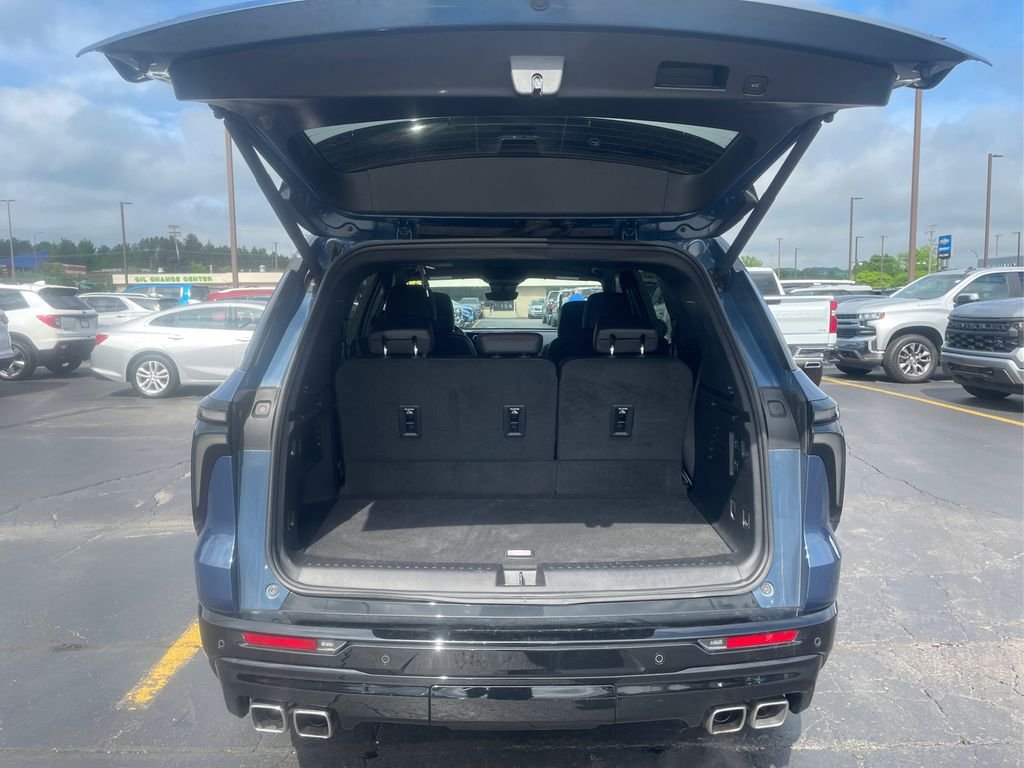 Used 2024 Lakeshore Blue Metallic Chevrolet RS image 22