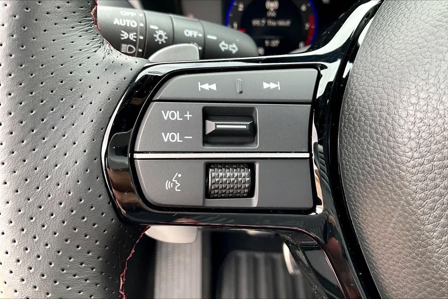 2025 Acura ADX A-Spec Package - Photo 21