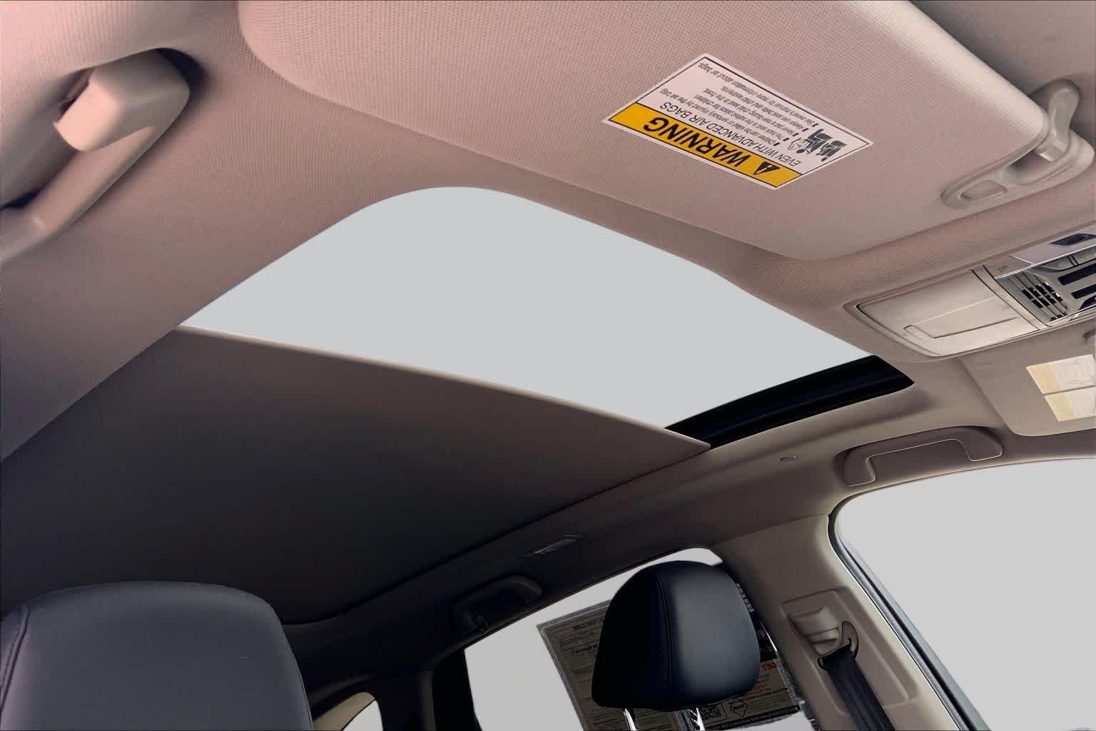 Used 2023 Platinum White Pearl Acura  image 14