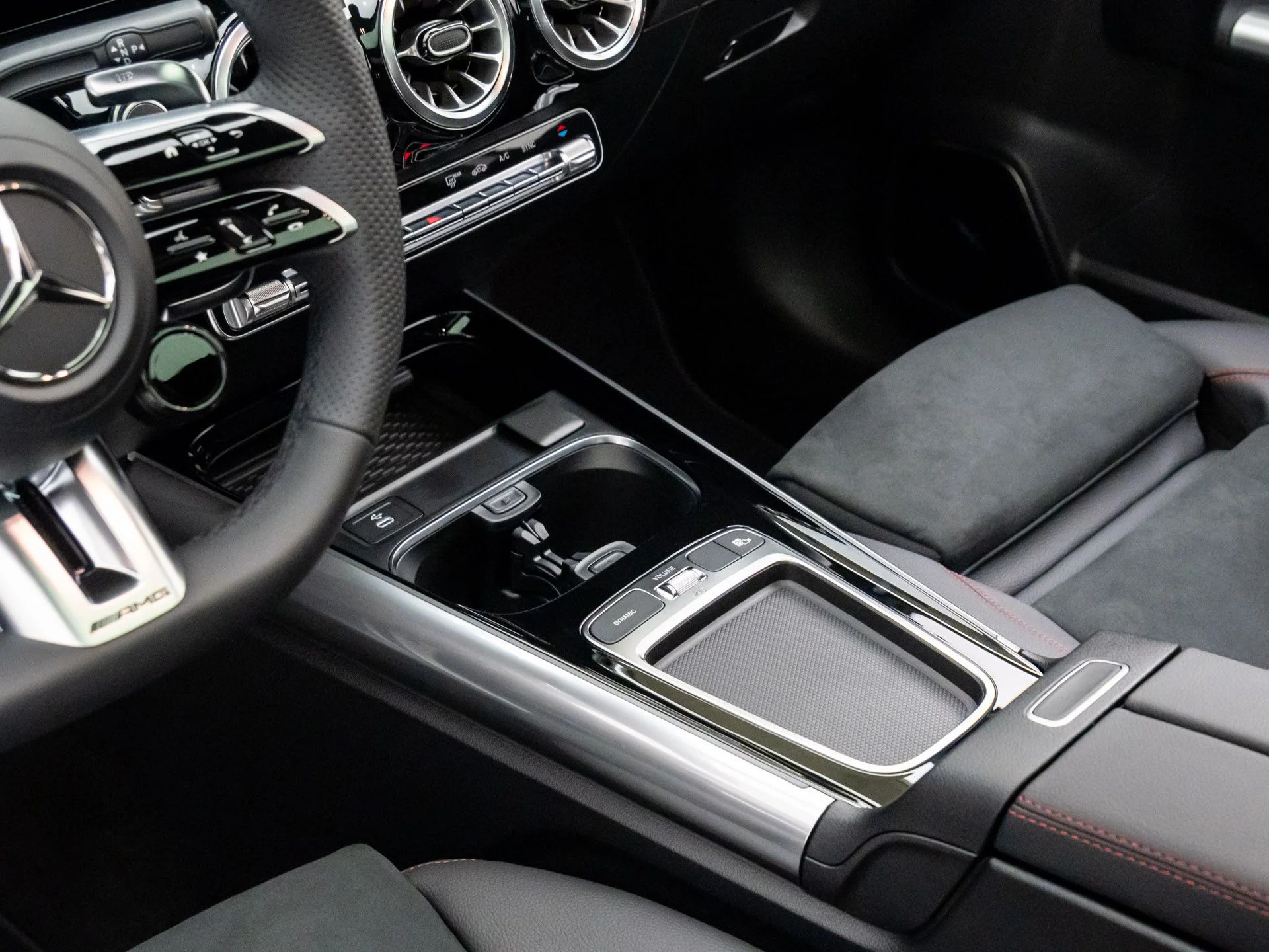 New 2026 White Mercedes-Benz GLA 35 AMG® image 12