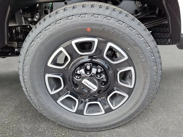 2026 Ford F-350 Super Duty Platinum - Photo 6