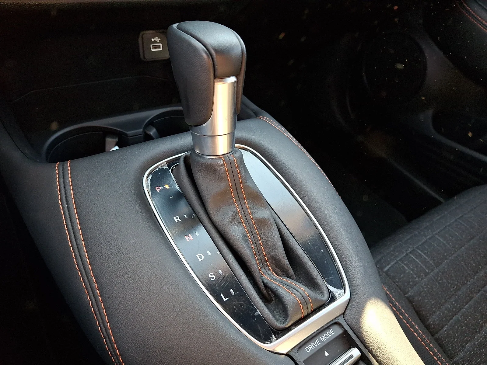 2025 Honda HR-V Sport - Photo 12