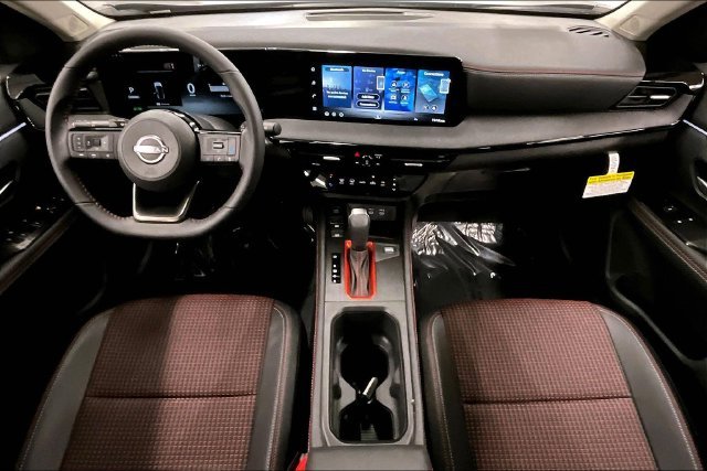 New 2026 Gun Metallic/Scarlet Ember Tintcoat Nissan SR image 6