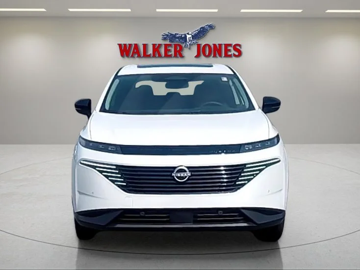 New 2026 Everest White Pearl TriCoat Nissan SL image 2