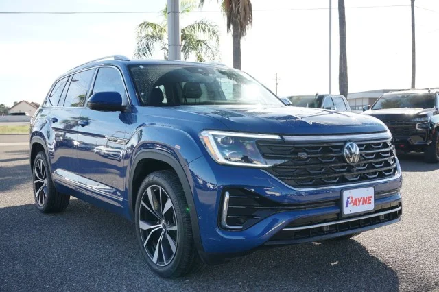 New 2025 R3R3 Mountain Lake Blue Volkswagen 2.0T SEL Premium R-Line image 3