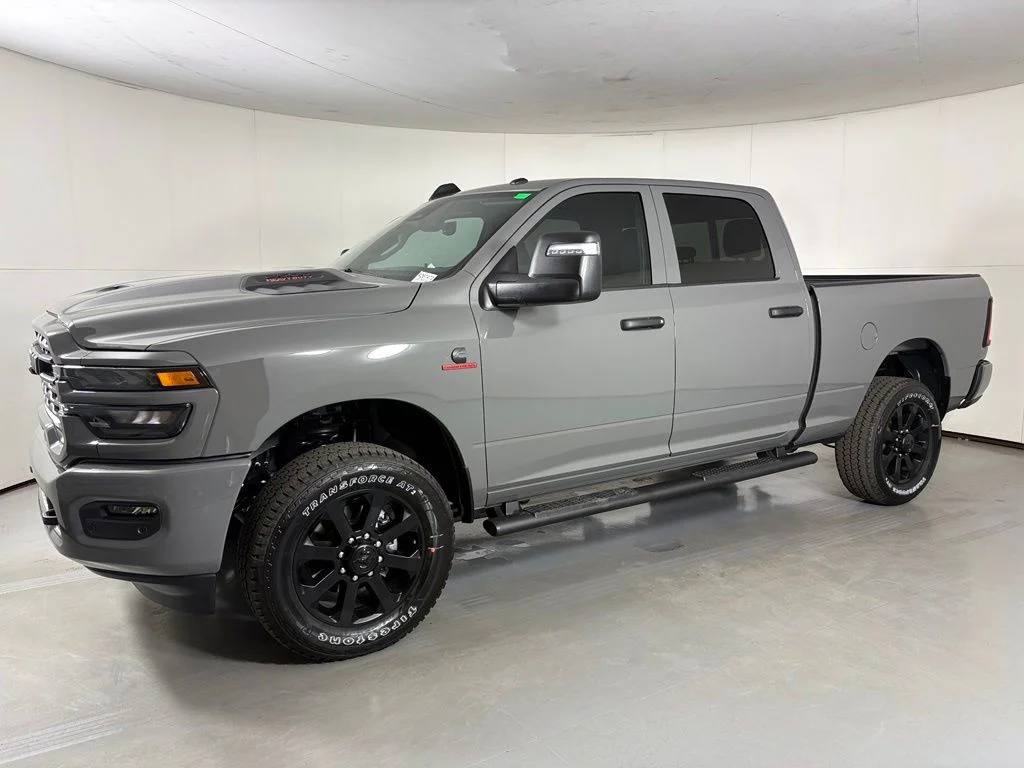 New 2026 Blue Ram Laramie image 5