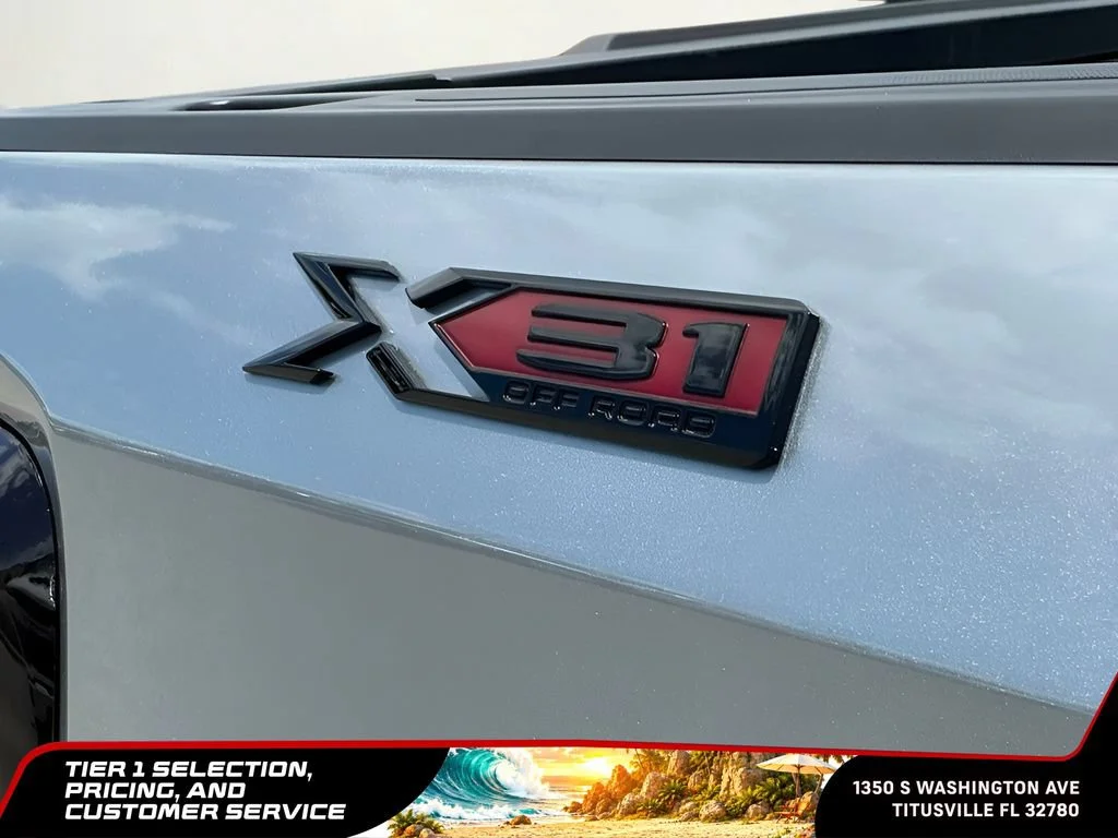 New 2026 Sterling Metallic GMC Elevation image 37