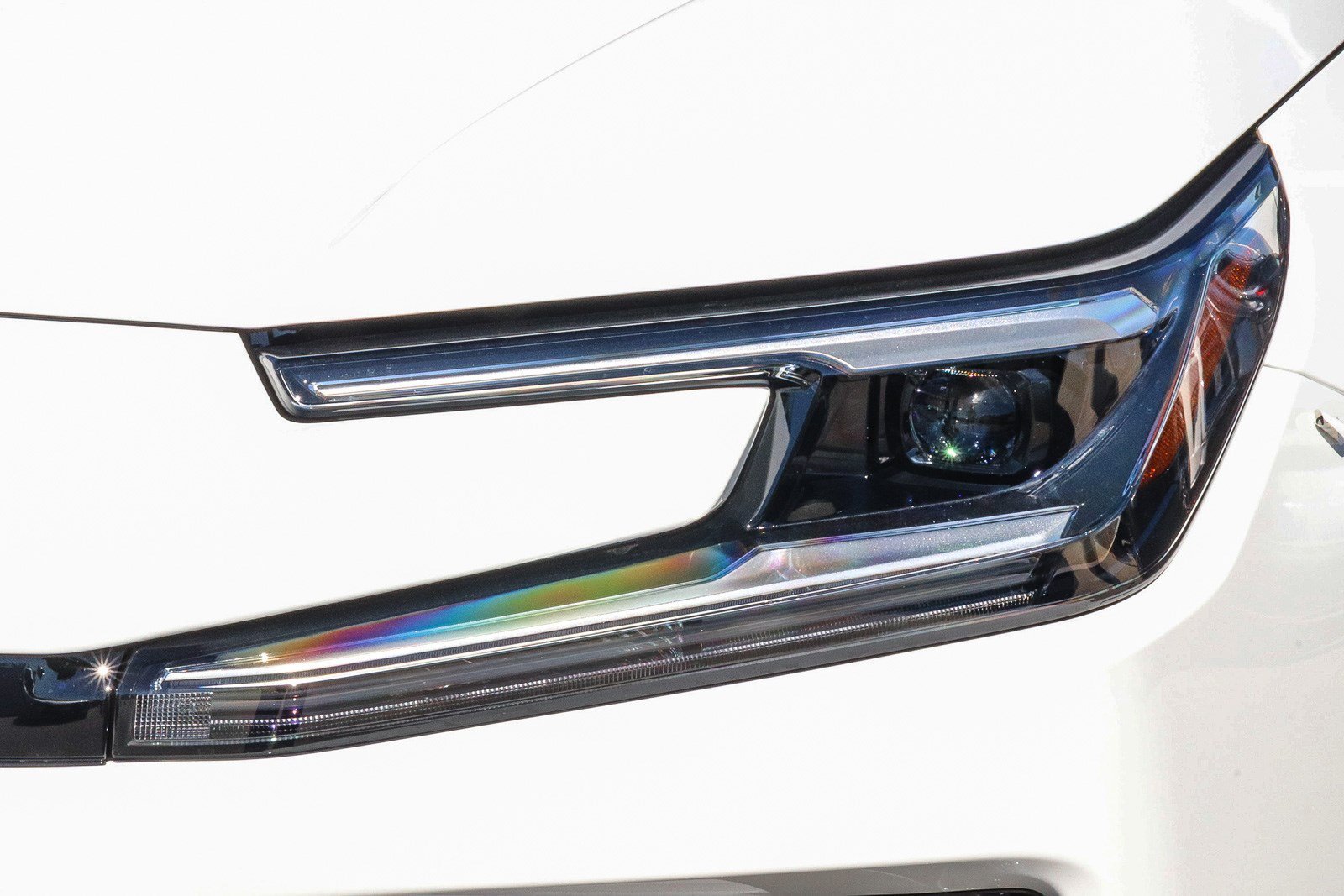 New 2026 Ice Cap Toyota SE image 7