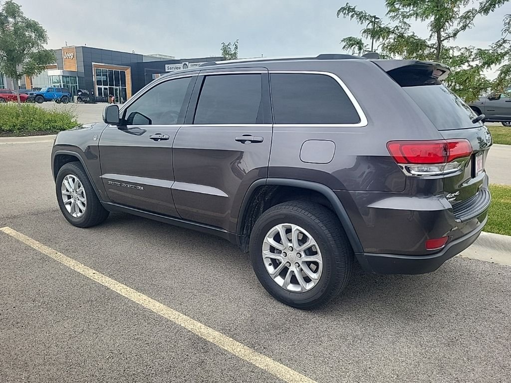 Certified Used 2021 Gray Jeep Laredo E image 3