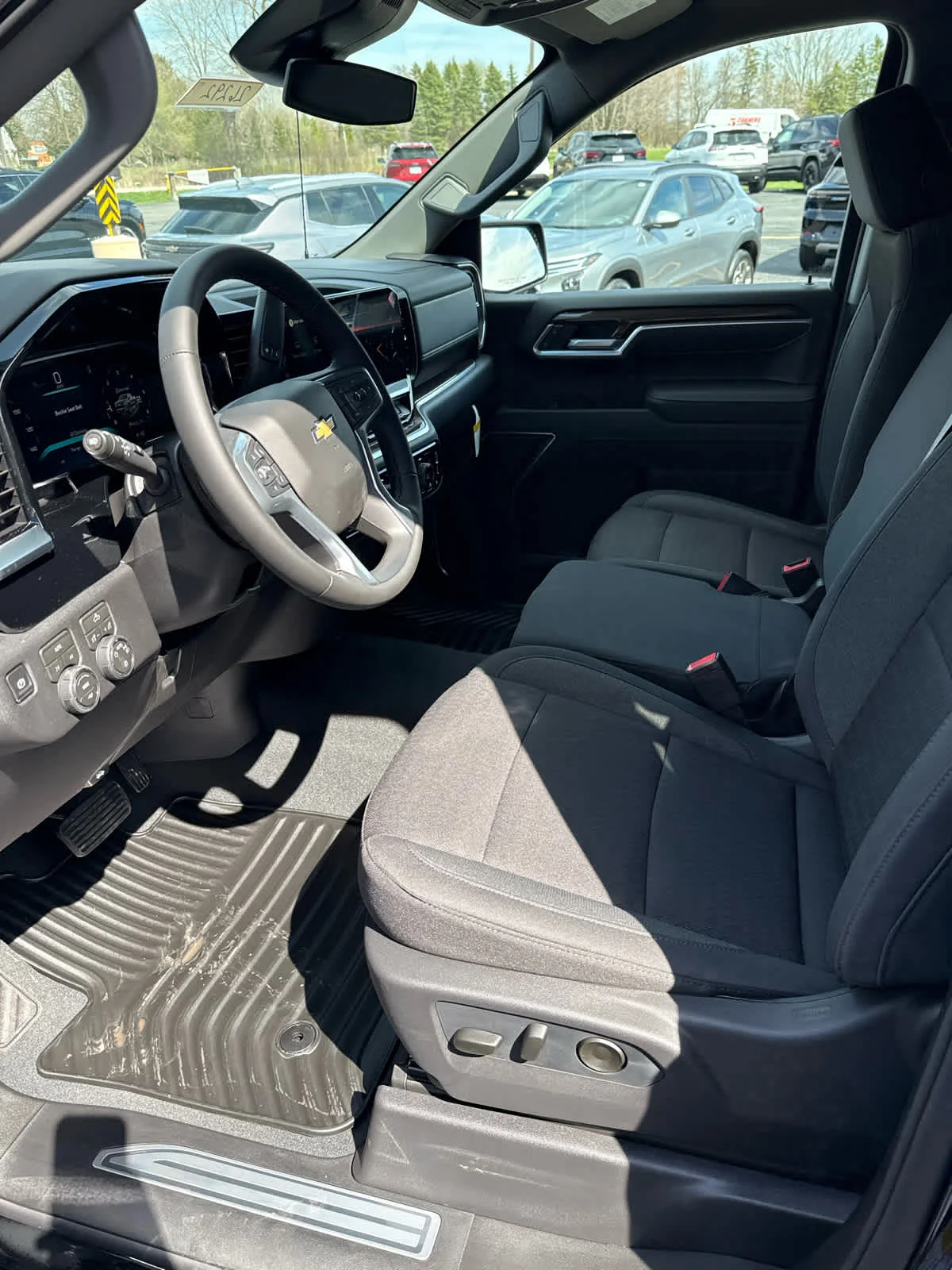 New 2026 Black Chevrolet LT (2FL) image 4