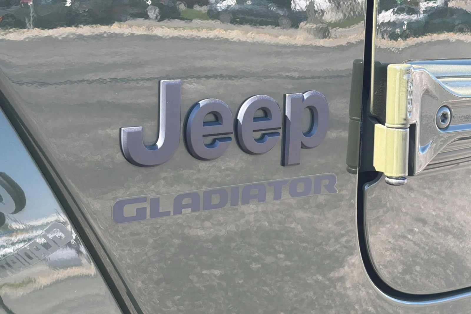 Used 2022 Green Jeep Willys image 39