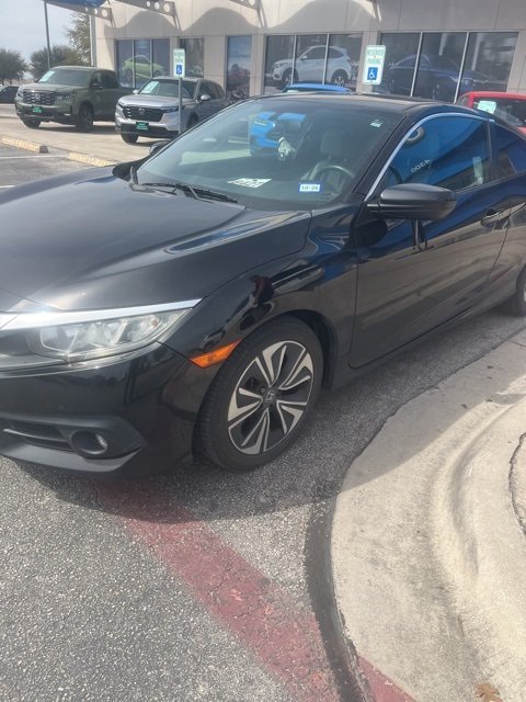 Used 2018 Honda Civic EX-T with VIN 2HGFC3A31JH353034 for sale in San Marcos, TX