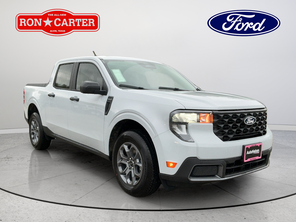 New 2026 White Ford XLT image 1