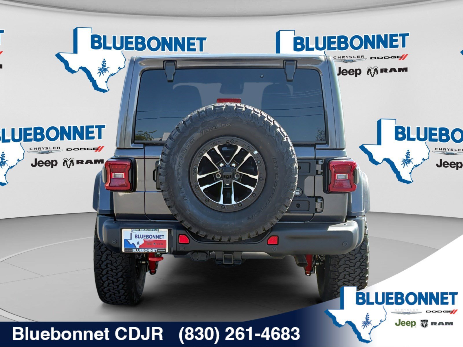 New 2026 Granite Crystal Metallic Clear-Coat Exterior Paint Jeep Rubicon X image 6