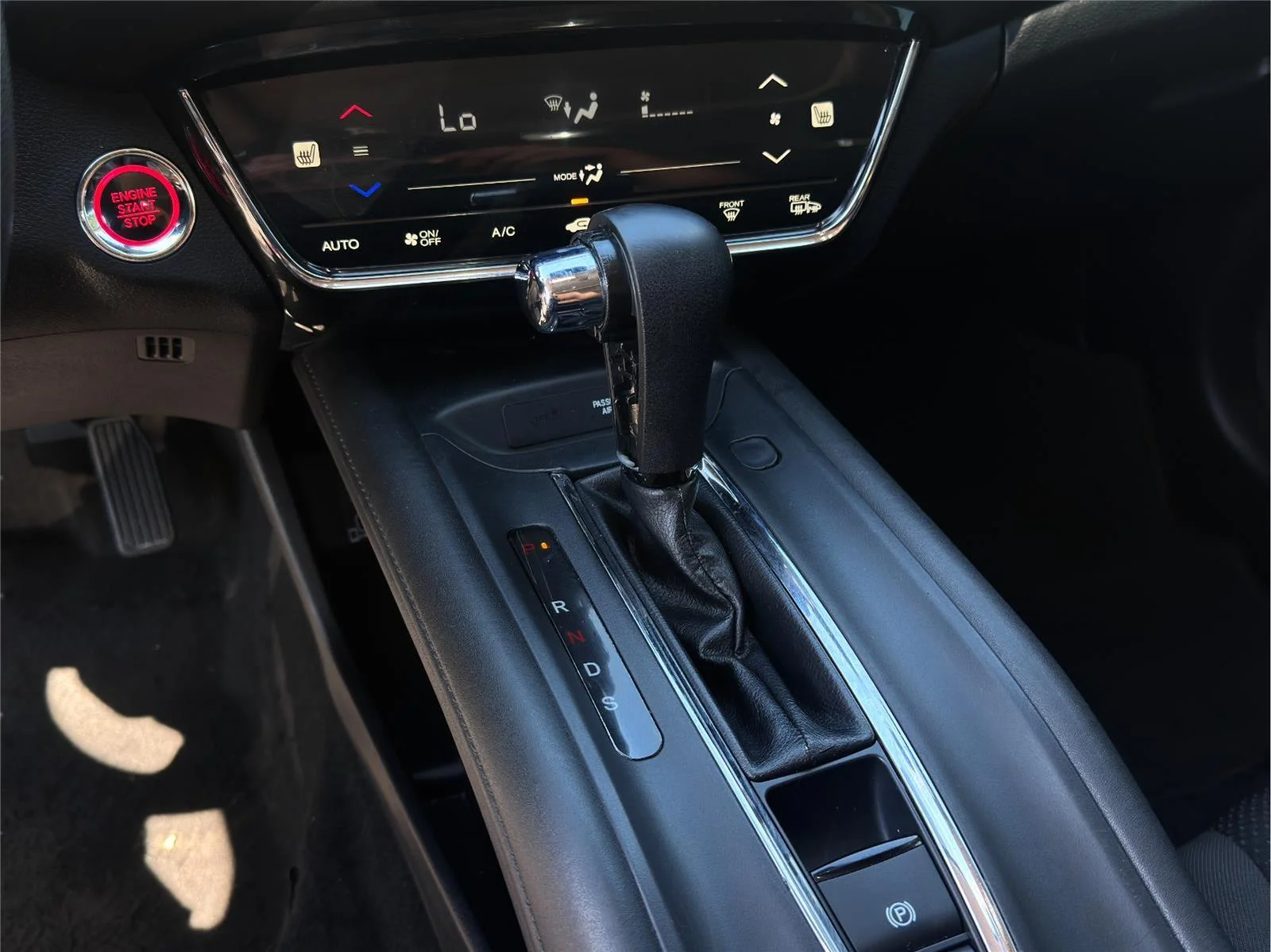 Used 2019 Crystal Black Pearl Honda EX image 14
