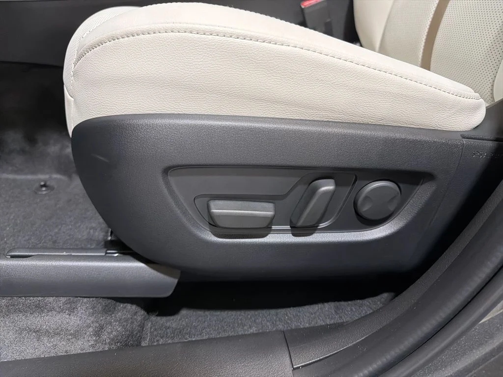 2026 Mazda CX-90 Premium Sport Package - Photo 18