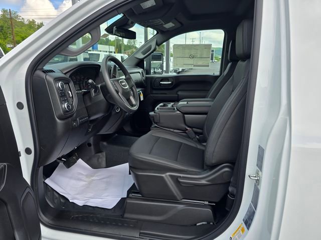 2025 GMC Sierra 3500HD Pro - Photo 10