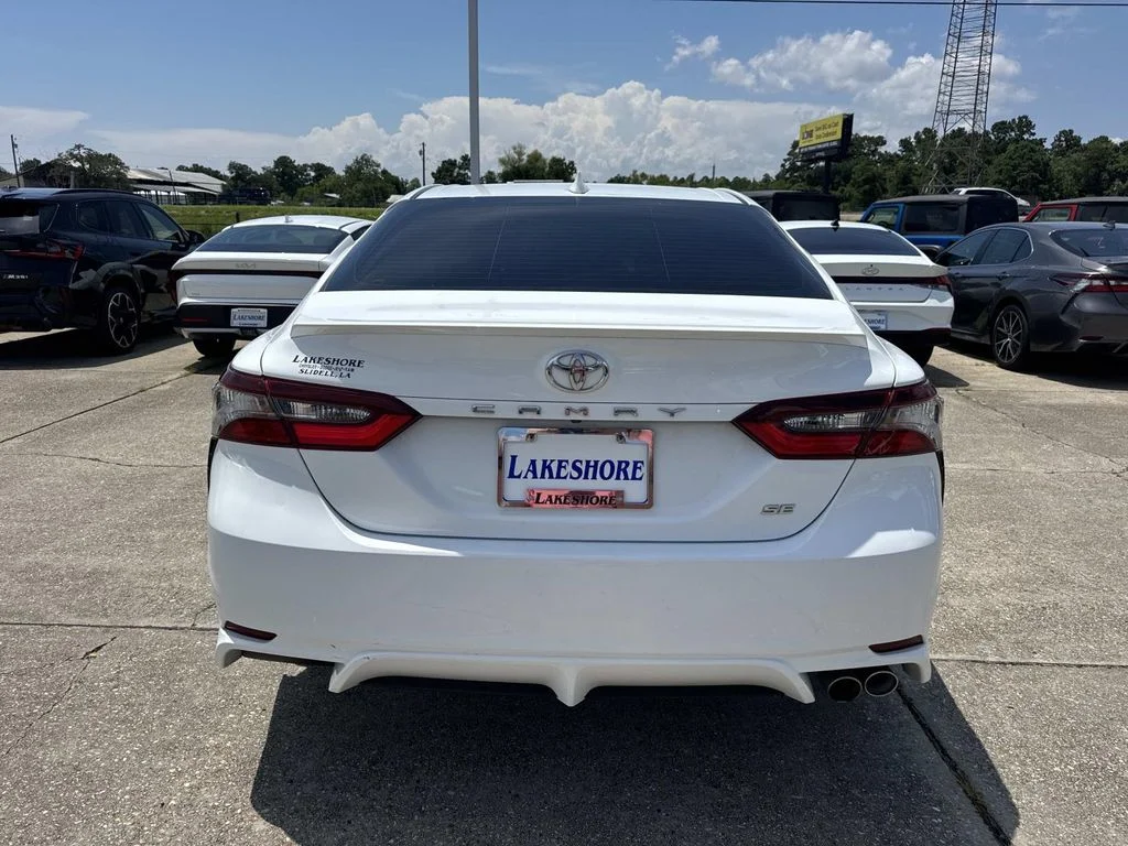 Used 2022 White Toyota SE image 6