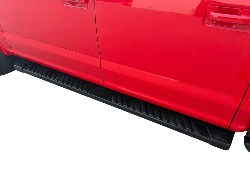 Used 2018 Red Ford Lariat image 19
