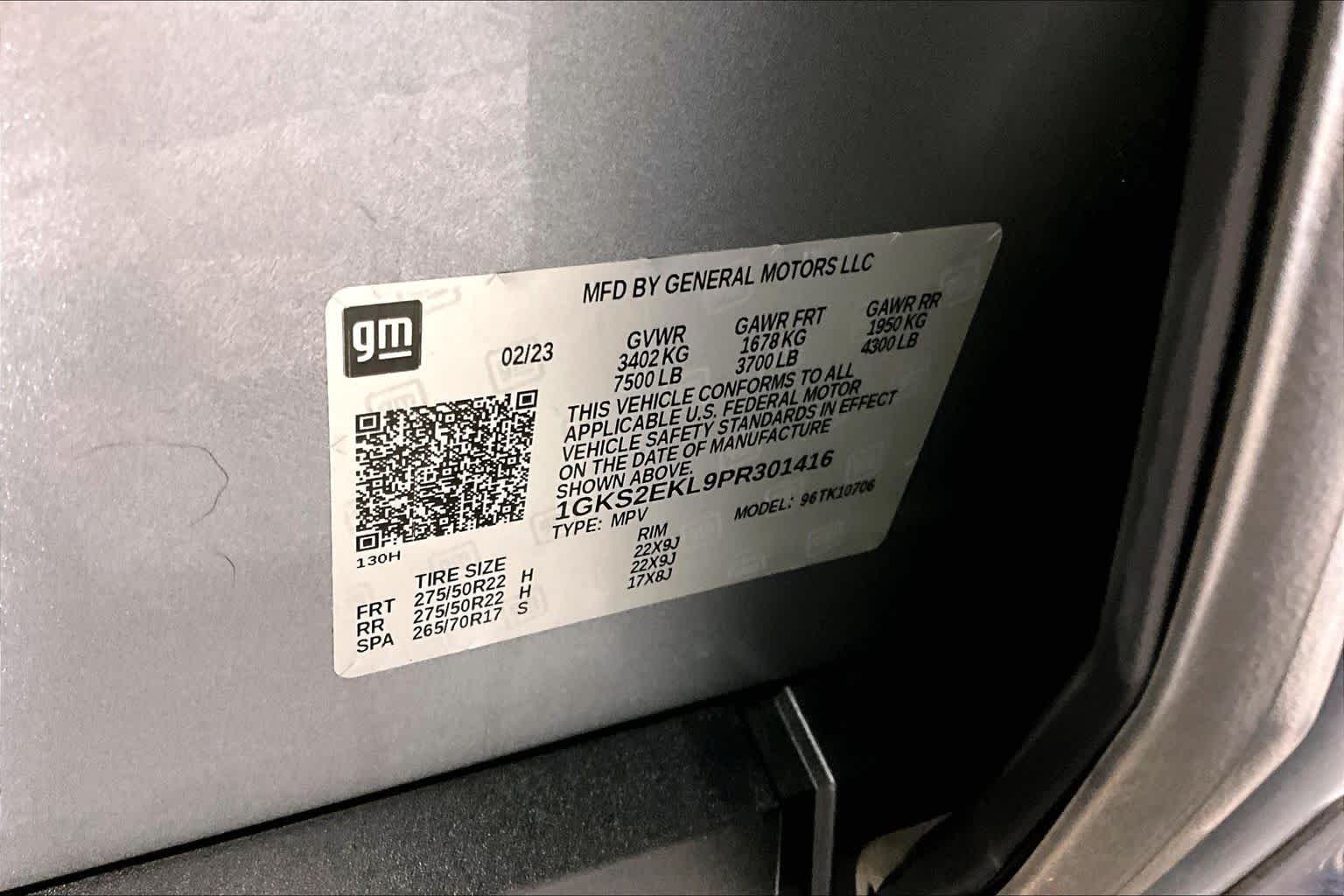 Used 2023 Sterling Metallic GMC Denali Ultimate image 32
