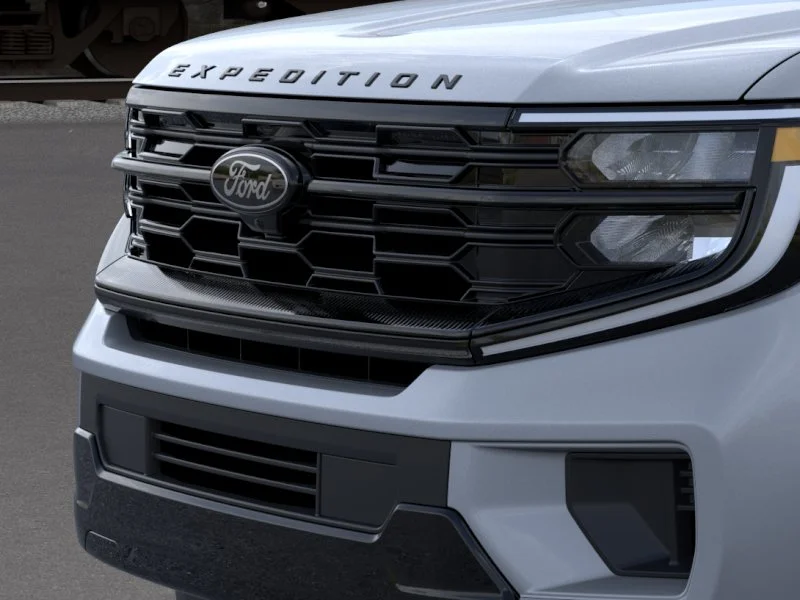 New 2026 Glacier Gray Metallic Tri-Coat Ford Platinum image 30