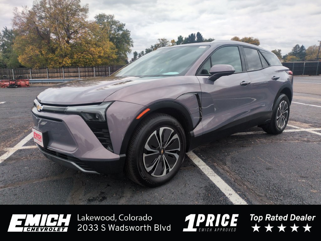 Used 2024 Galaxy Gray Metallic Chevrolet LT image 1