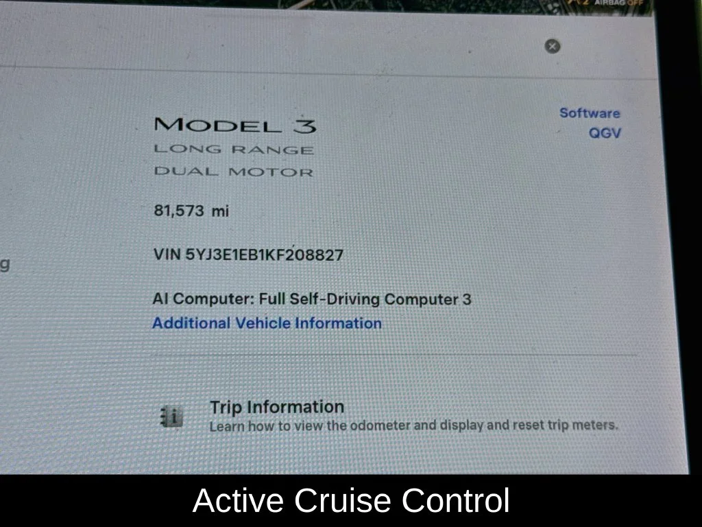 Used 2019 Solid Black Tesla Long Range image 15