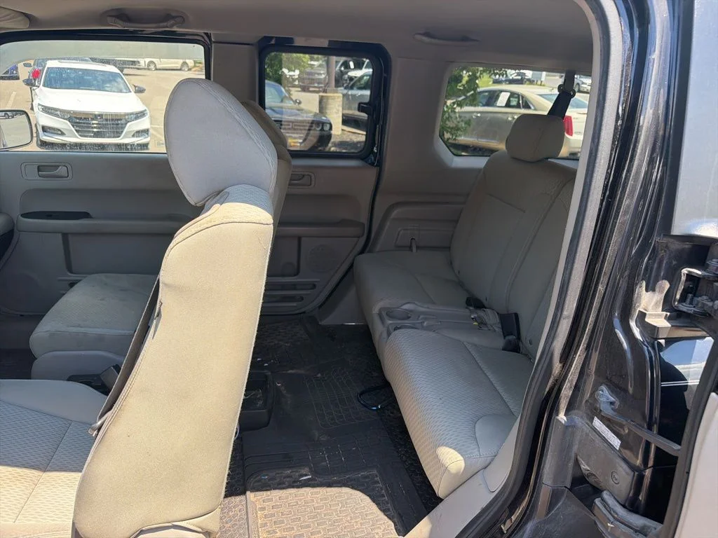 Used 2011 Black Honda LX image 12