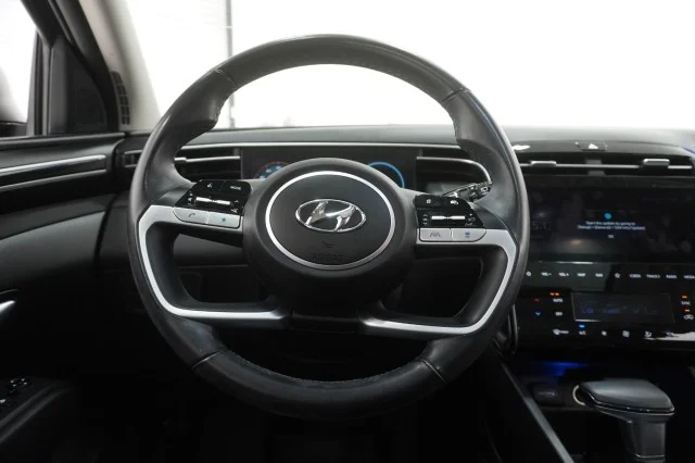 Used 2024  Hyundai SEL image 22