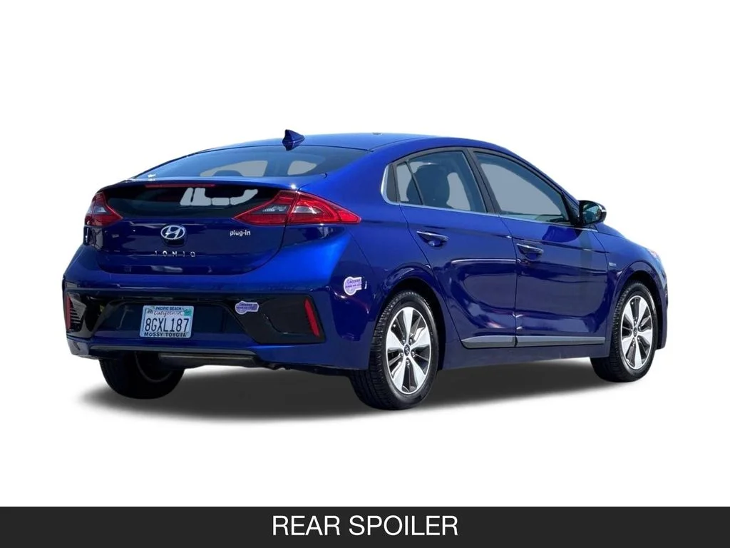 Used 2019 Blue Hyundai Limited image 6