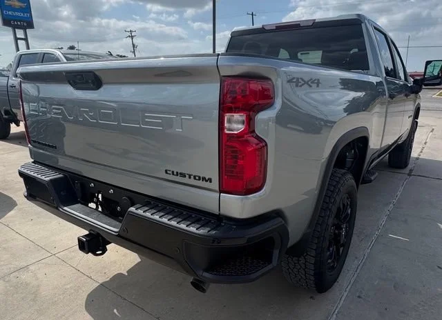 2026 Chevrolet Silverado 2500 HD Custom - Photo 21