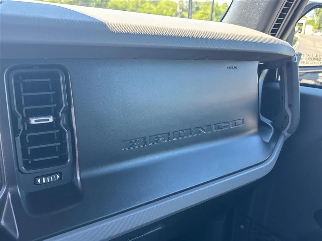 2021 Ford Bronco Base - Photo 34