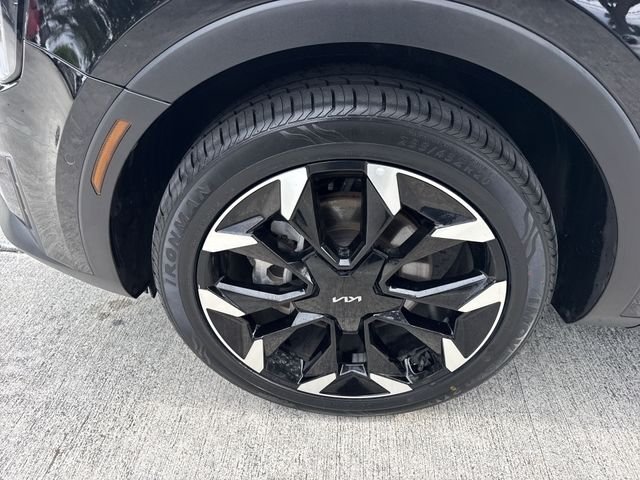 2025 Kia Sorento SX - Photo 10