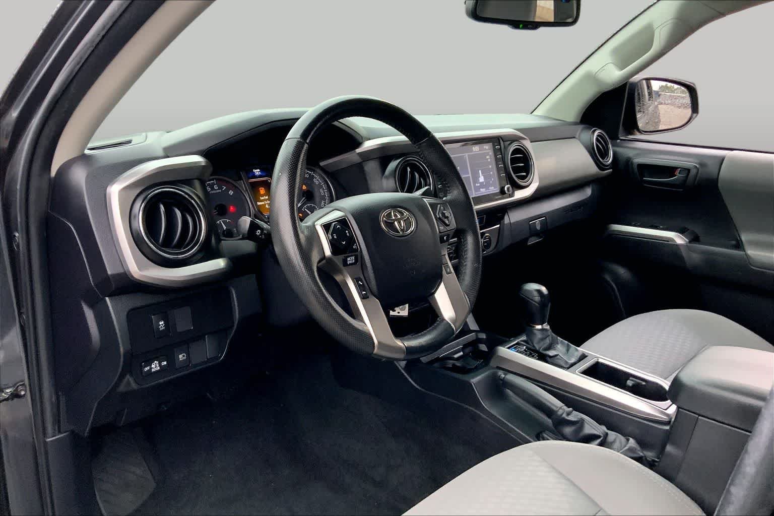 Used 2022 Magnetic Gray Metallic Toyota SR5 image 17