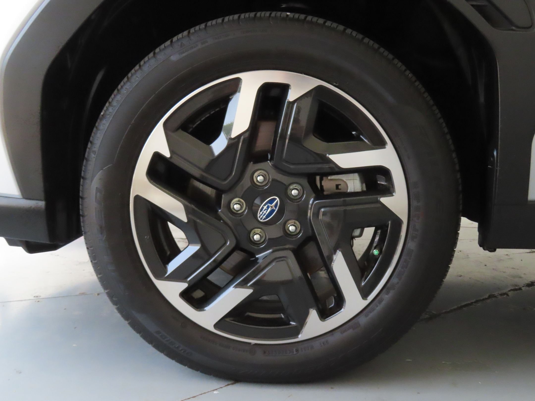 Used 2025 Silver Subaru Limited image 28