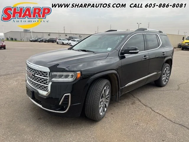 2023 GMC Acadia Denali AWD's photo