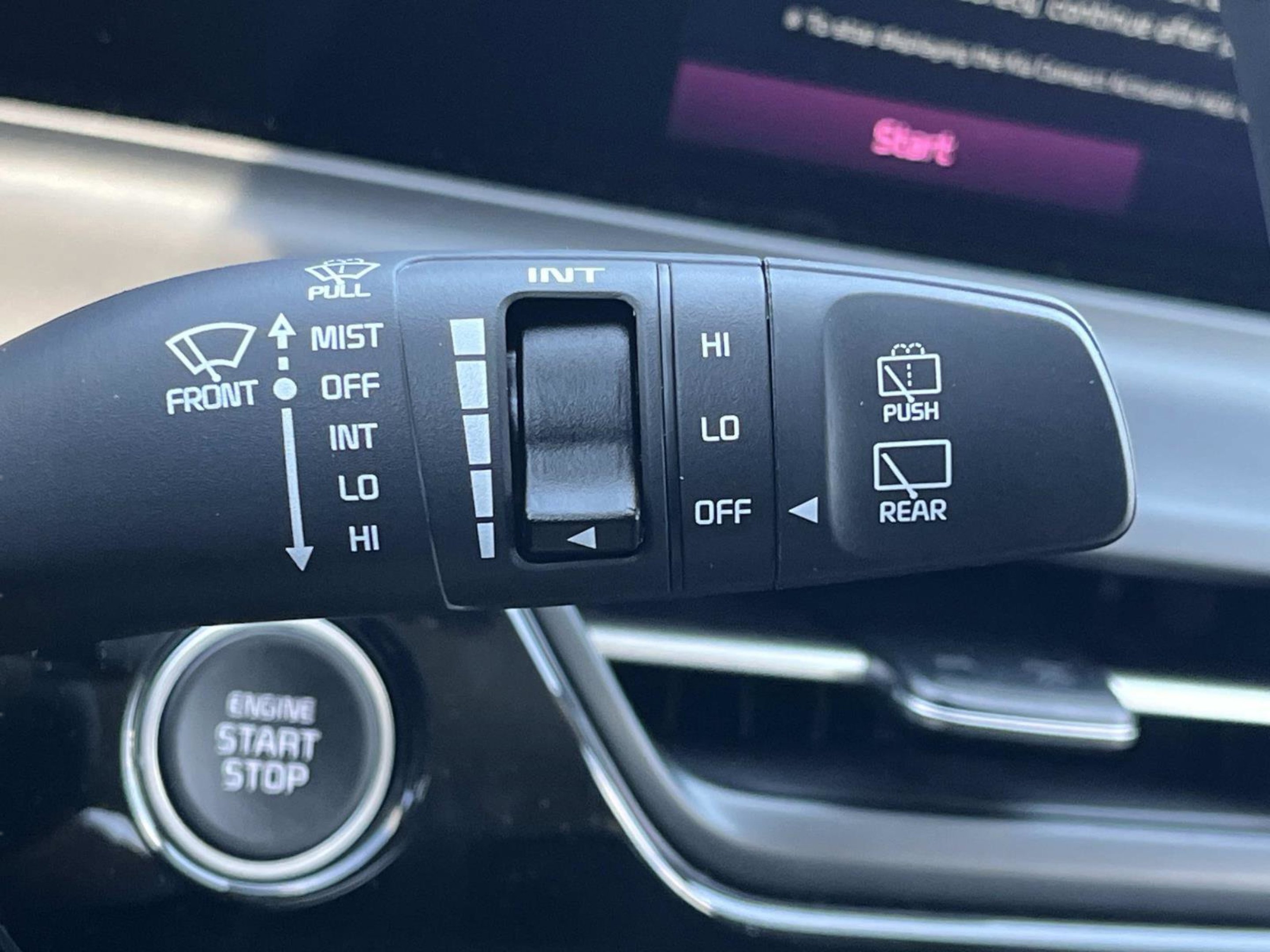 New 2026 Snow White Pearl Kia S image 27