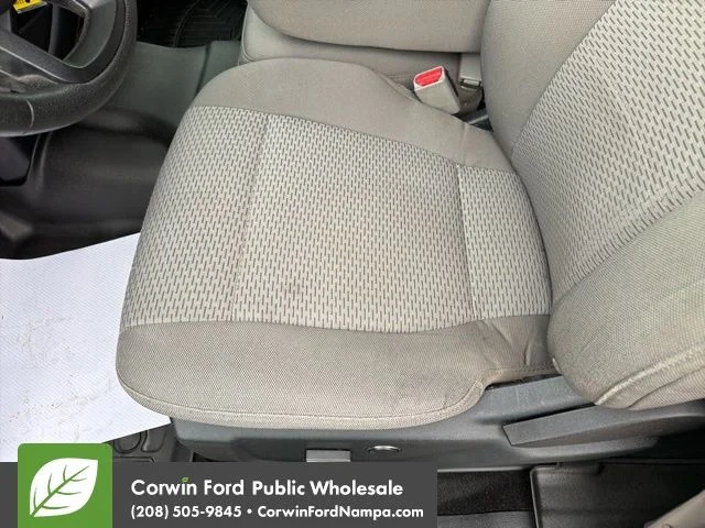 Used 2016 Gray Ford XLT image 25
