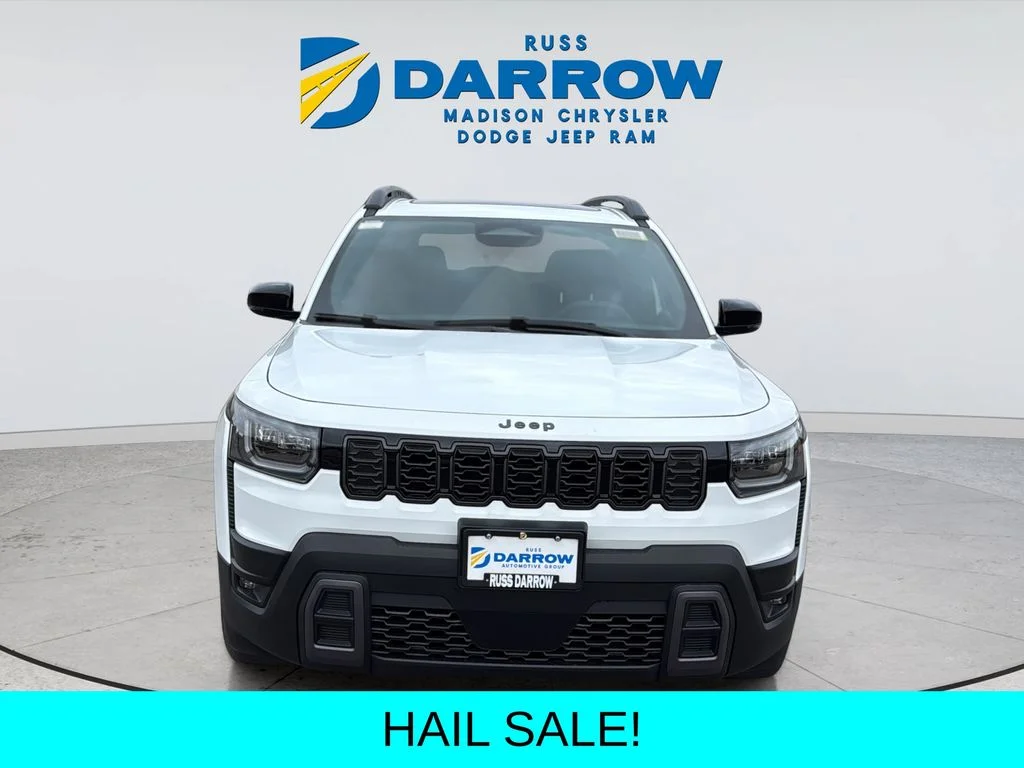 New 2026 Bright White Clear-Coat Exterior Paint Jeep Limited image 8